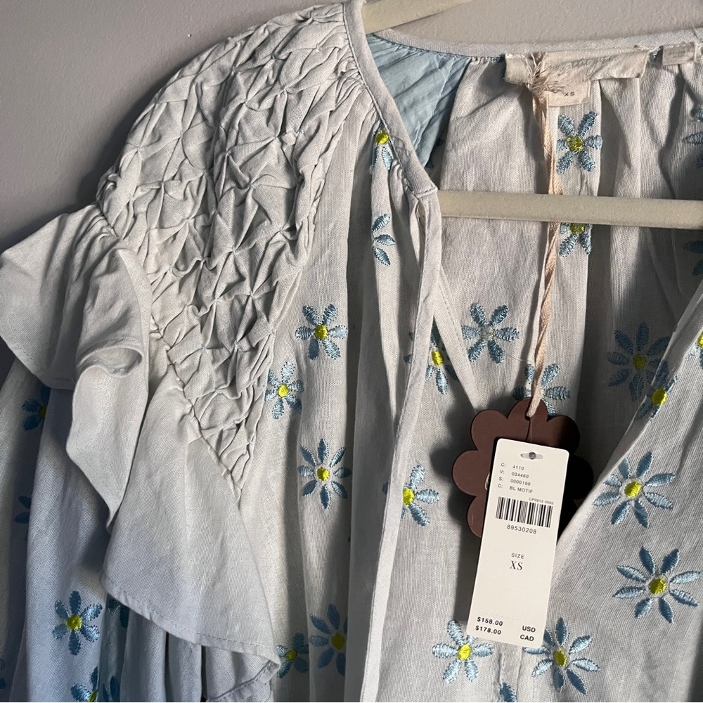 NWT Forever That Girl Ruffle-Sleeve Smocked Linen Blouse - Picture 6 of 10